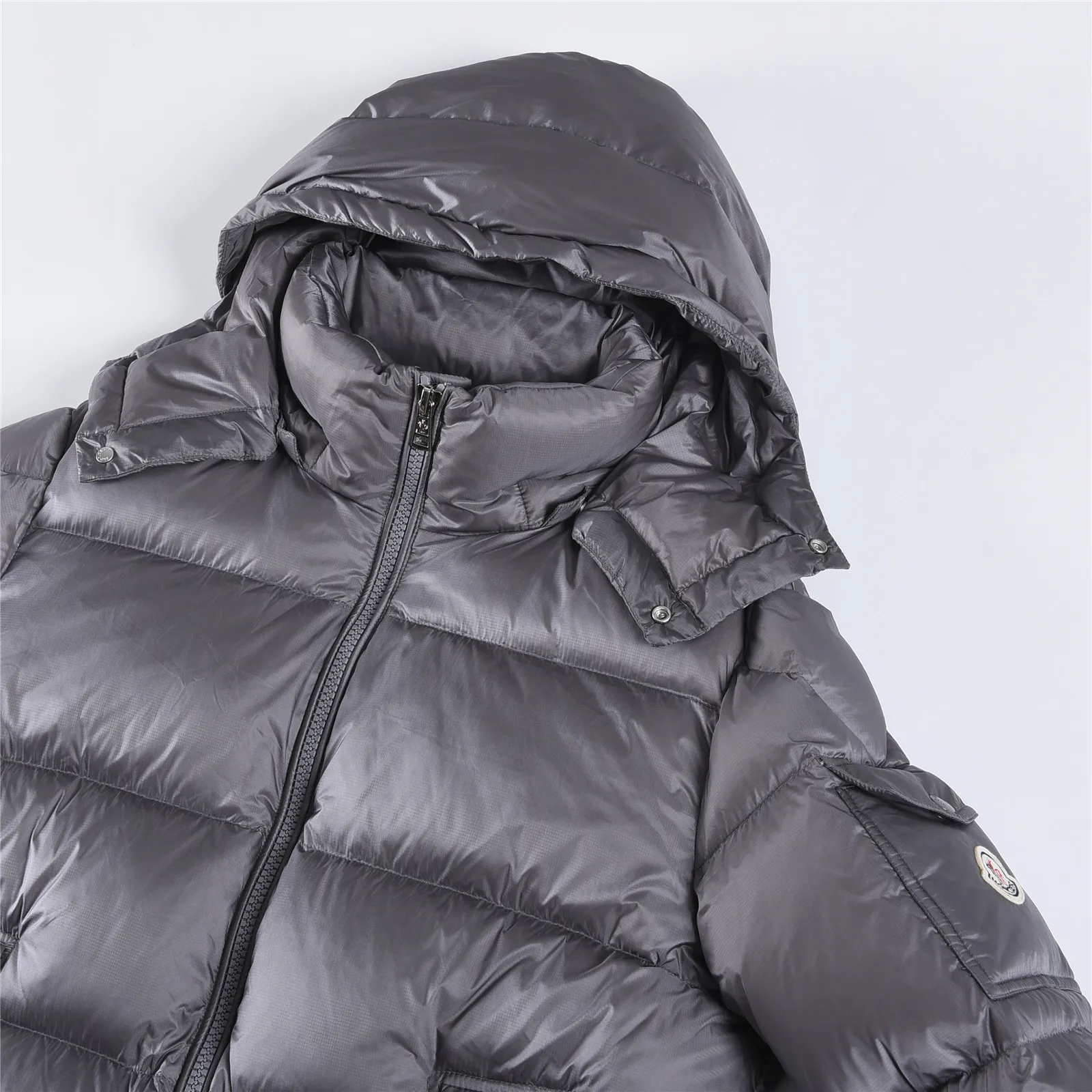 Authentic :【Original Series】（90 ） Moncler / 25𝒔𝒔 Couyere Same Style #T 62# Size：12345 ：Black